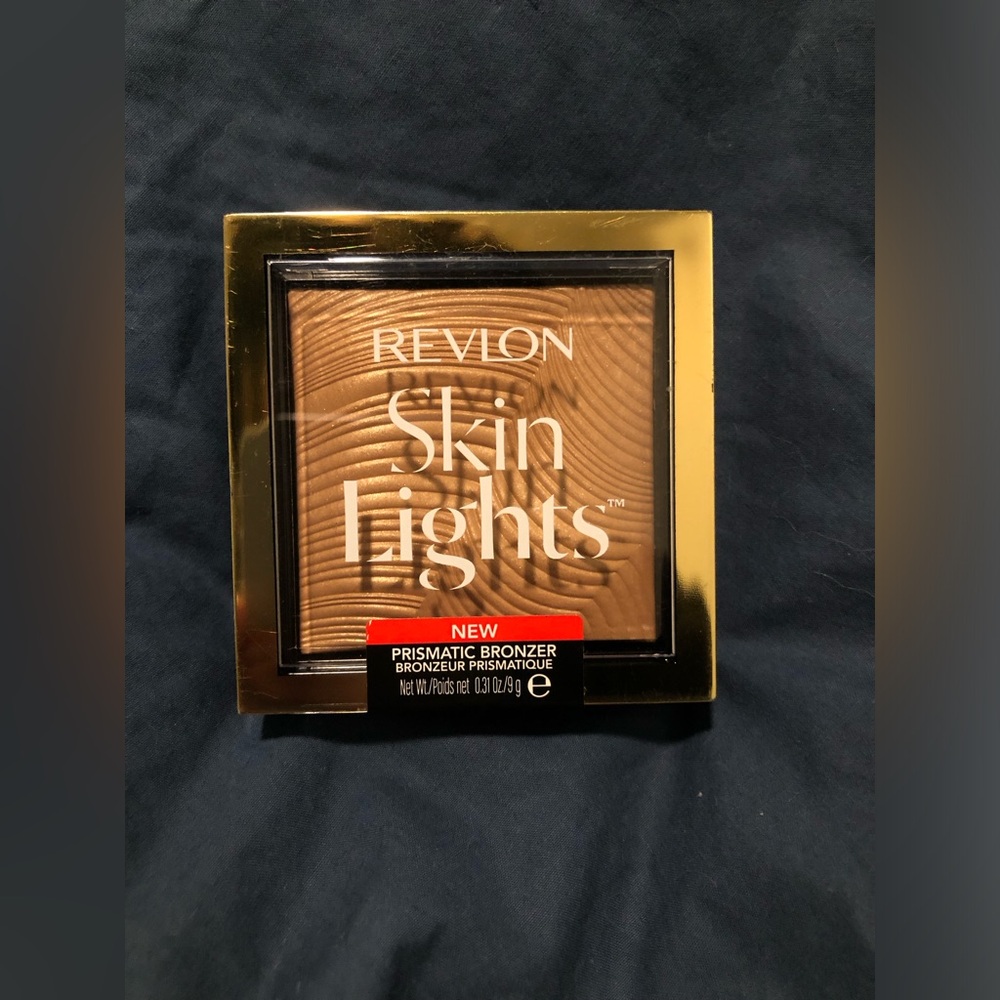 Revlon - SkinLights Prismatic Bronzer Makeup (color - sunlit glow 110)